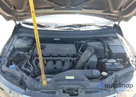 2010 Kia Forte Ex z USA, uszkodzony, nr VIN KNAFU4A25A5110985